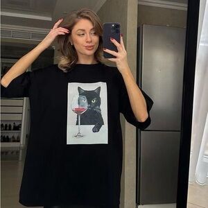 Black Cat Graphic Top with Modern Minimalist Design